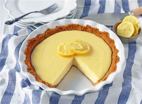 Lemon Drop Pie: A Burst of Citrusy Goodness in Every Bite